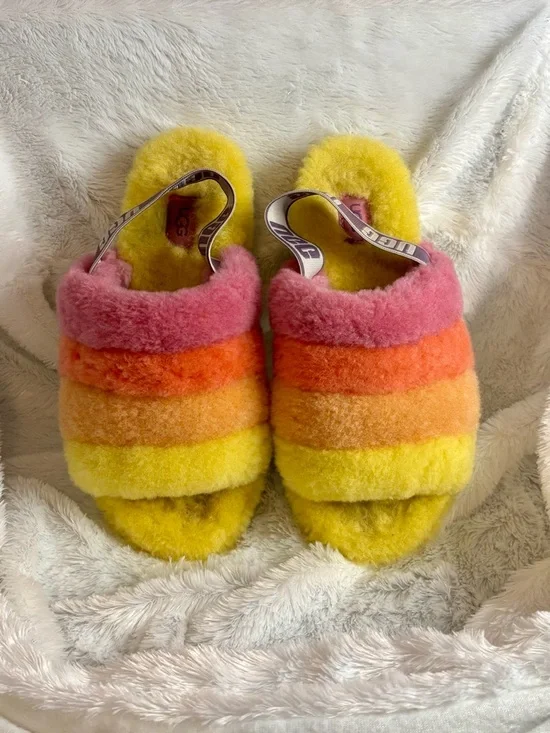 UGG Fluff Yeah Slide Rainbow Pride Shearling Slides Slippers Sz 8 - Picture 2 of 8